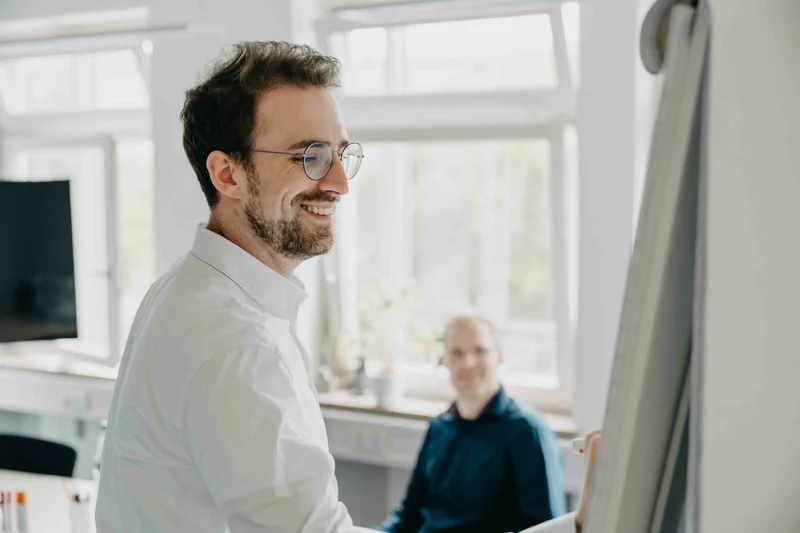 Mitarbeiter der prognostica bei der Arbeit